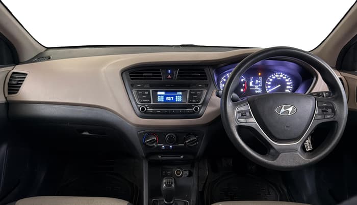 2015 Hyundai Elite i20 MAGNA 1.2, Petrol, Manual, 70,417 km, Dashboard
