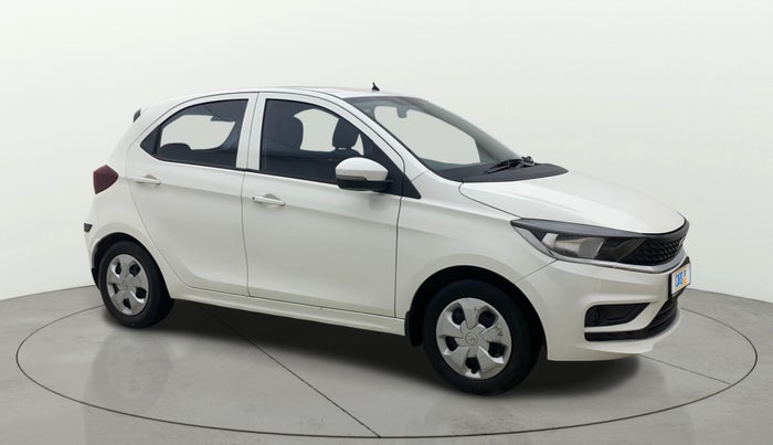 2021 Tata Tiago XT (O) PETROL, CNG, Manual, 51,652 km, Right Front Diagonal