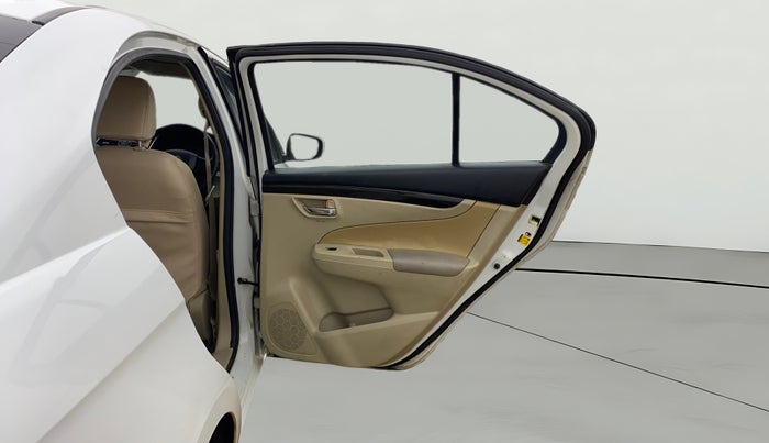 2017 Maruti Ciaz VXI+, Petrol, Manual, 83,394 km, RHS Rear Door