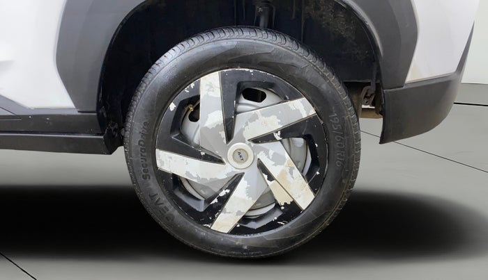 2024 Nissan MAGNITE XE, Petrol, Manual, 15,764 km, Left Rear Wheel