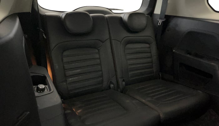 2022 Tata Safari XT PLUS, Diesel, Manual, 69,692 km, Third Seat Row ( optional )
