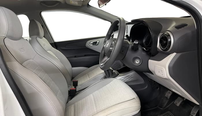 2023 Hyundai GRAND I10 NIOS SPORTZ 1.2 KAPPA VTVT, Petrol, Manual, 25,862 km, Right Side Front Door Cabin