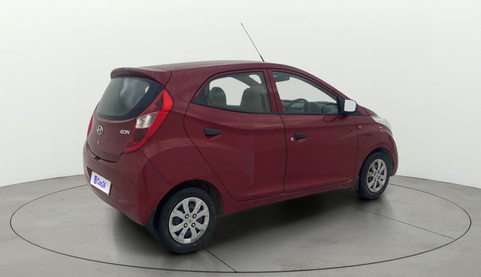 2018 Hyundai Eon 1.0 MAGNA + (O), Petrol, Manual, 31,102 km, Right Back Diagonal