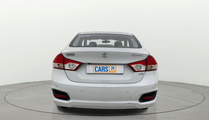 2016 Maruti Ciaz ZXI, Petrol, Manual, 49,976 km, Back/Rear