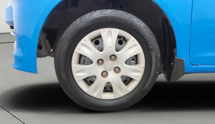 2013 Honda Brio S MT, Petrol, Manual, 41,936 km, Left Front Wheel