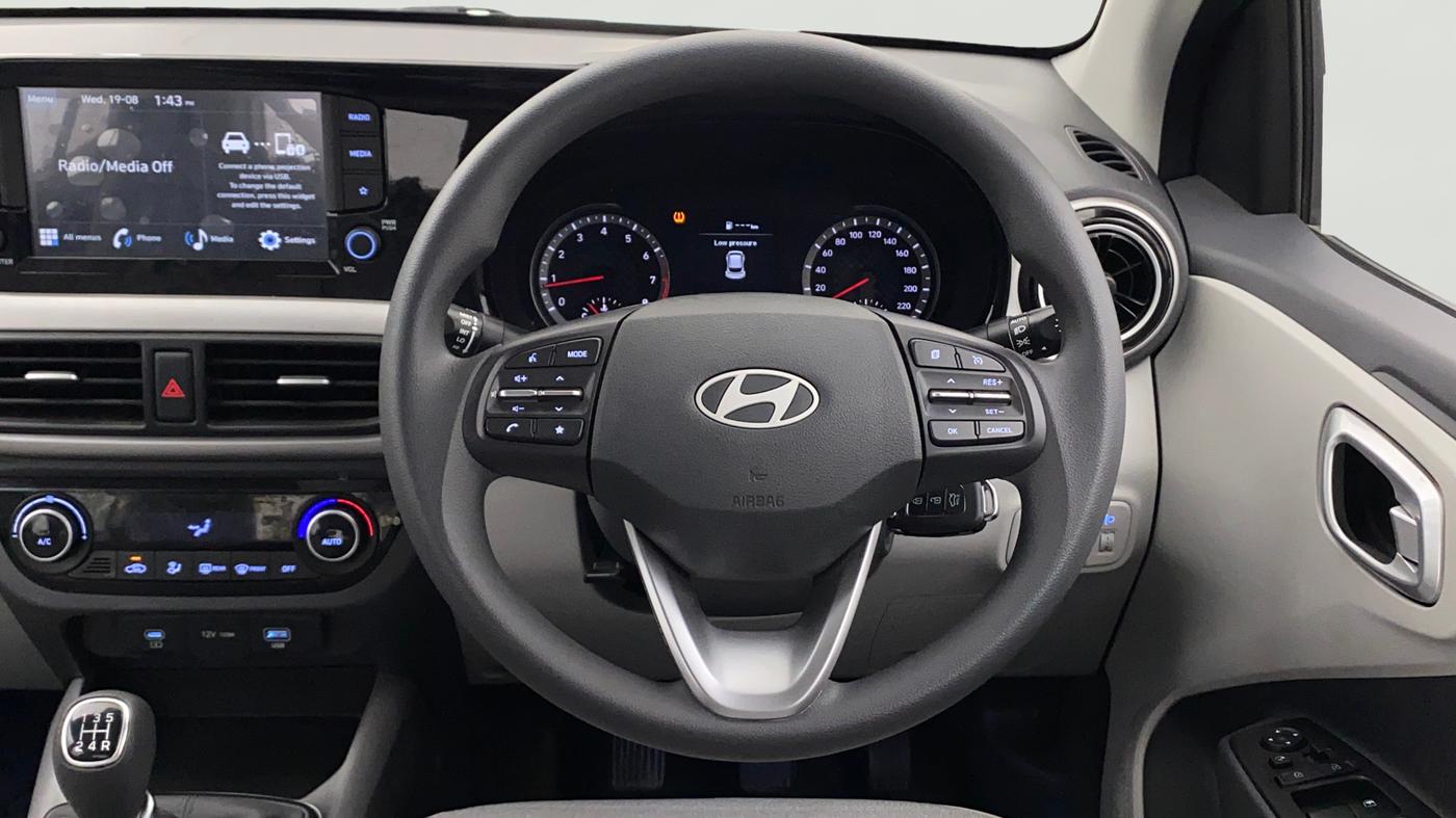 2026 Hyundai GRAND I10 NIOS SPORTZ 1.2 KAPPA VTVT, Petrol, Manual, 2,840 km, Steering Wheel Close Up
