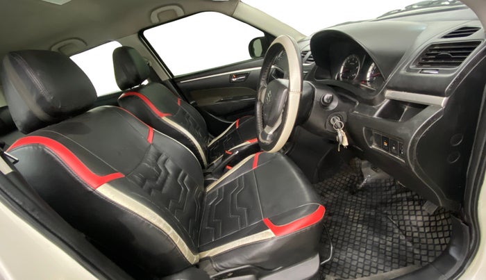 2015 Maruti Swift VDI, Diesel, Manual, 1,08,906 km, Right Side Front Door Cabin