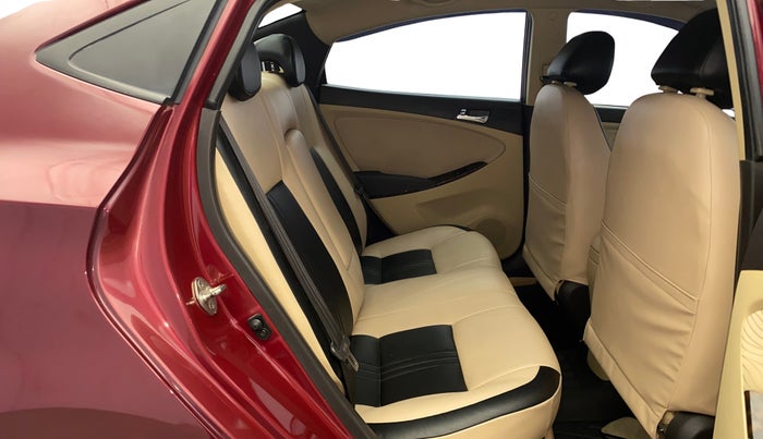 2014 Hyundai Verna FLUIDIC 1.6 VTVT SX, Petrol, Manual, 34,571 km, Right Side Rear Door Cabin