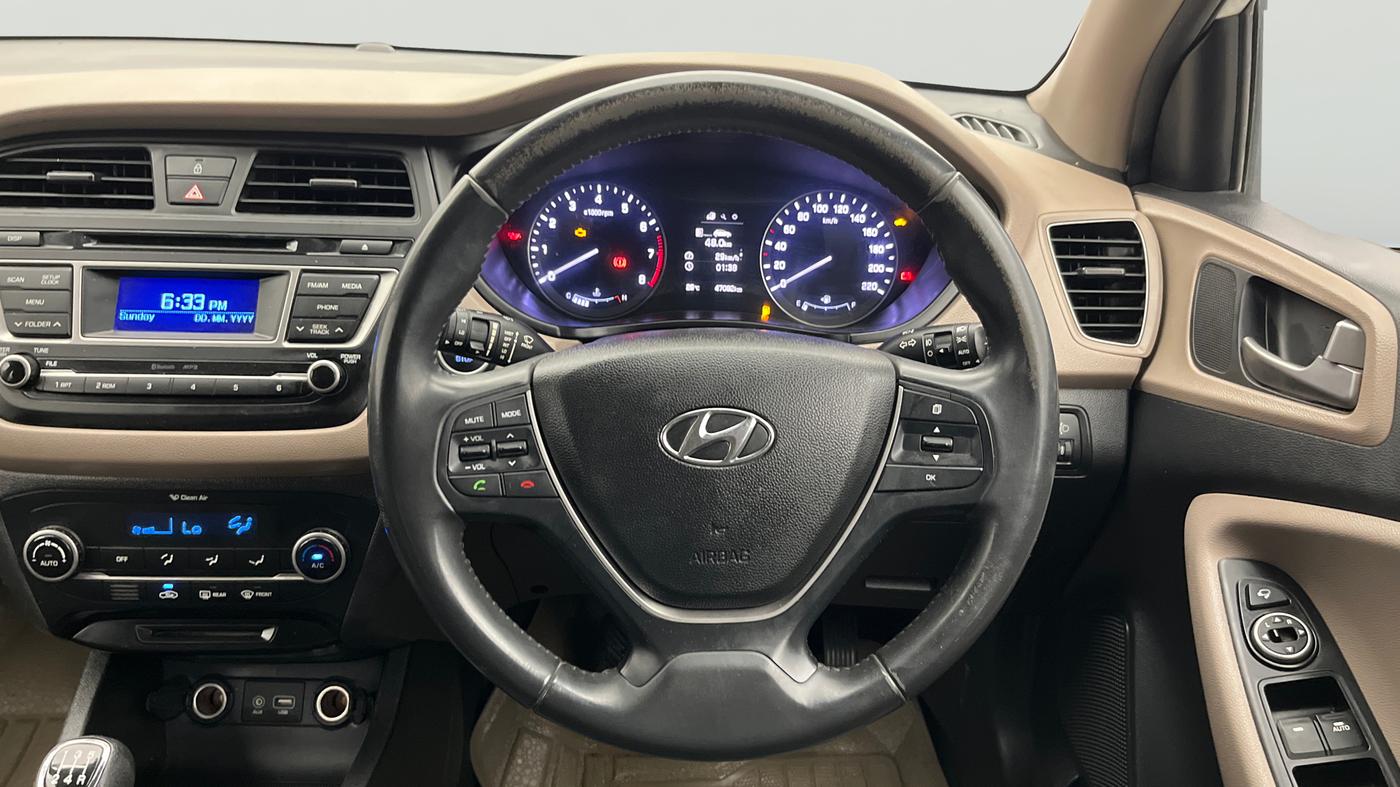 2015 Hyundai Elite i20 ASTA 1.2, Petrol, Manual, 50 km, Steering Wheel Close Up