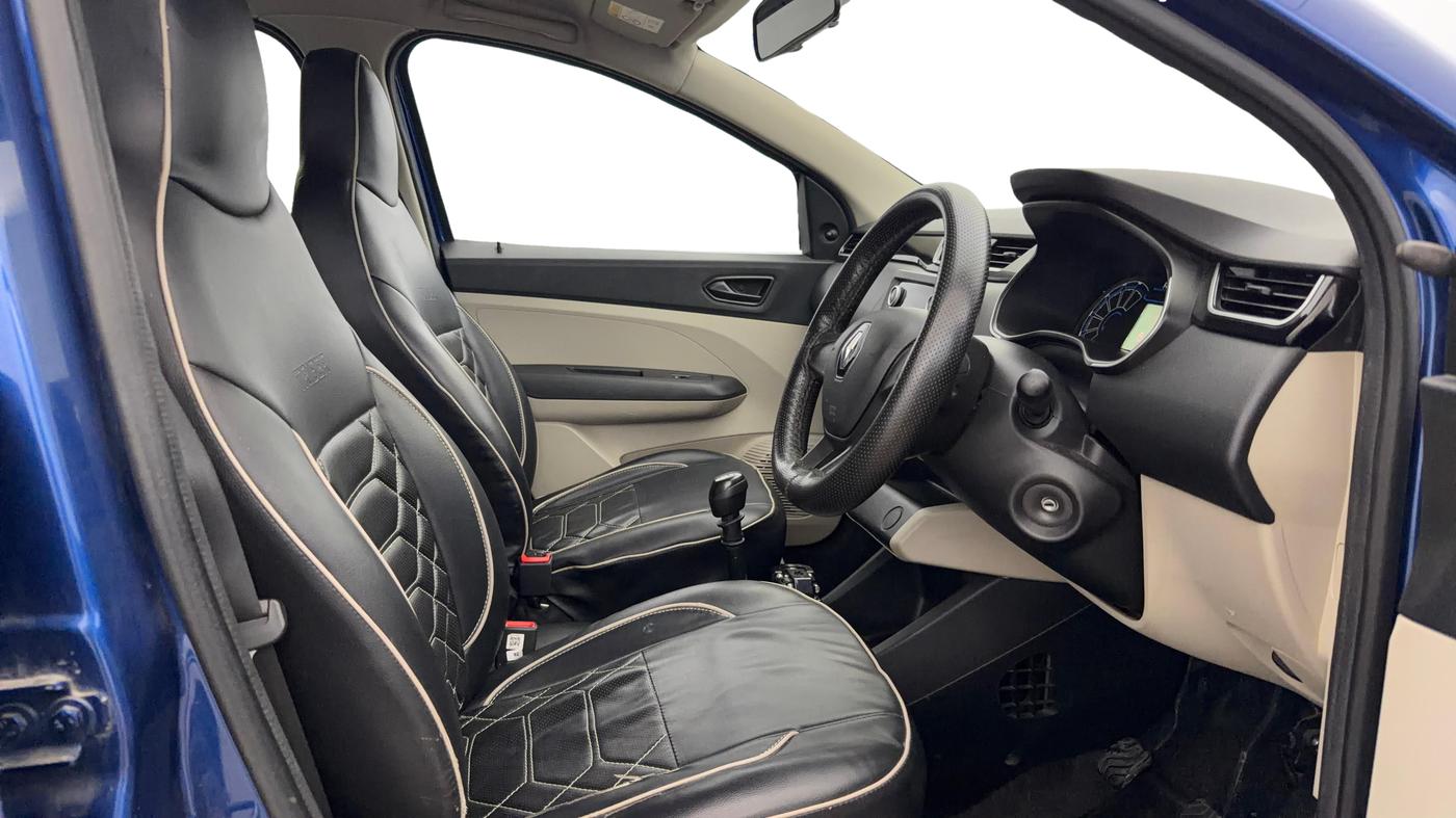 2020 Renault TRIBER RXL MT, Petrol, Manual, 49,726 km, Right Side Front Door Cabin