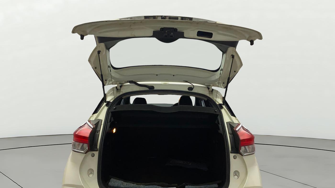 2019 Nissan Kicks XV PREMIUM (O) DIESEL, Diesel, Manual, 1,11,753 km, Boot Door Open
