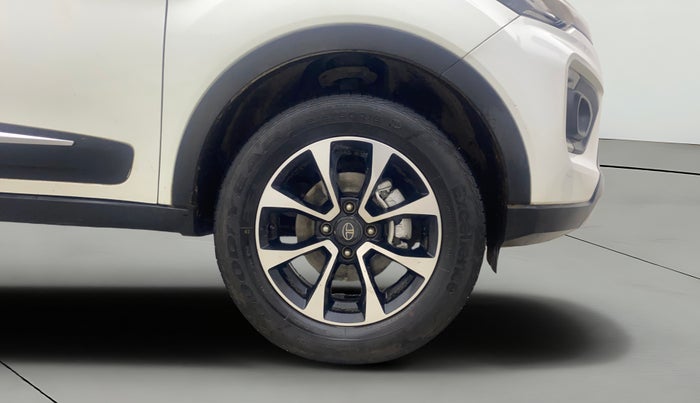 2021 Tata NEXON XZA PLUS (O) PETROL, Petrol, Automatic, 41,290 km, Right Front Wheel