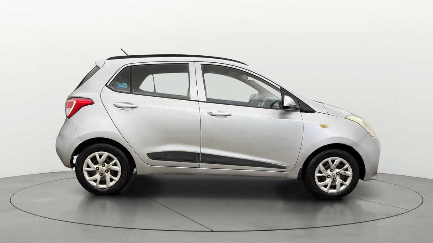 2018 Hyundai Grand i10 MAGNA AT 1.2 KAPPA VTVT, Petrol, Automatic, 56,890 km, Right Side View