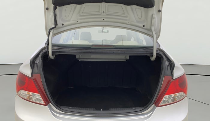 2014 Hyundai Verna FLUIDIC 1.4 CRDI CX, Diesel, Manual, 1,08,392 km, Boot Open Zoomed View