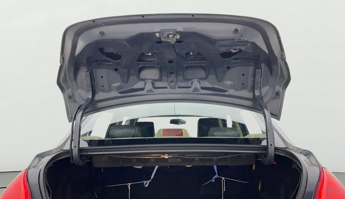 2014 Maruti Swift Dzire ZXI, Petrol, Manual, 1,00,618 km, Boot Door Open