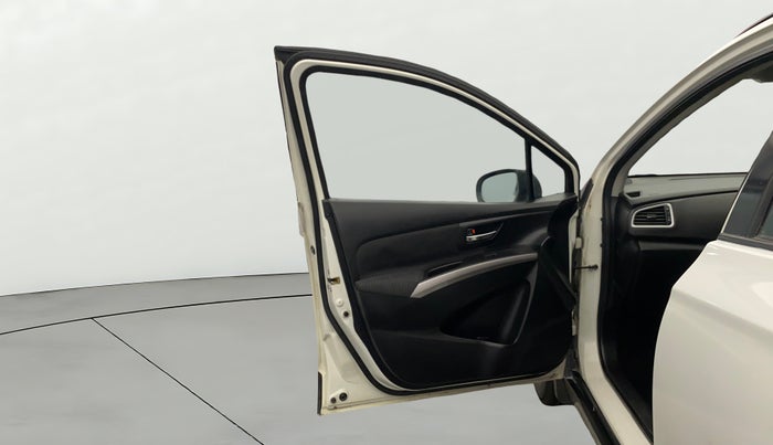 2019 Maruti S Cross DELTA 1.3, Diesel, Manual, 1,08,157 km, LHS Front Door