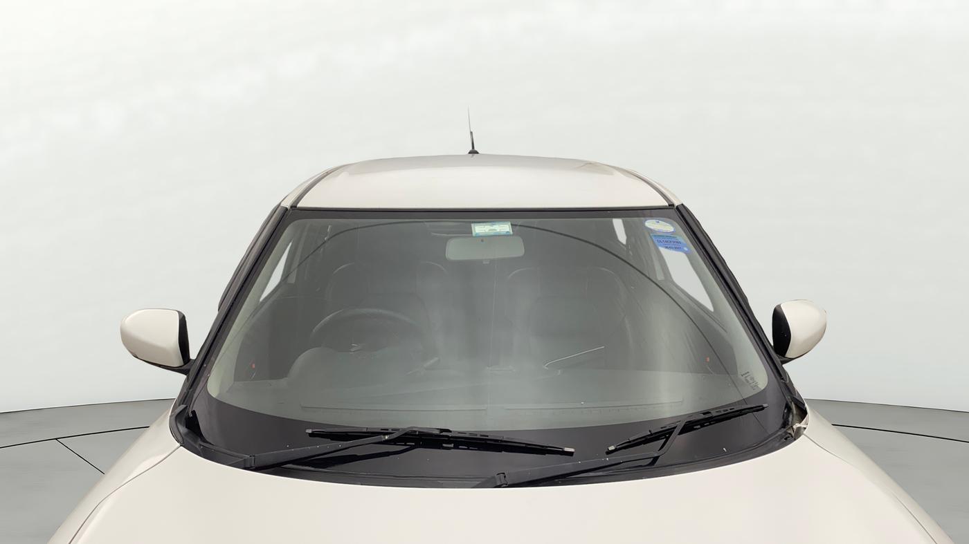 2021 Maruti Swift VXI, Petrol, Manual, 61,151 km, Front Windshield