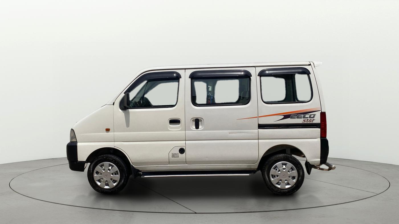 2023 Maruti Eeco 5 STR AC CNG, CNG, Manual, 29,551 km, Left Side