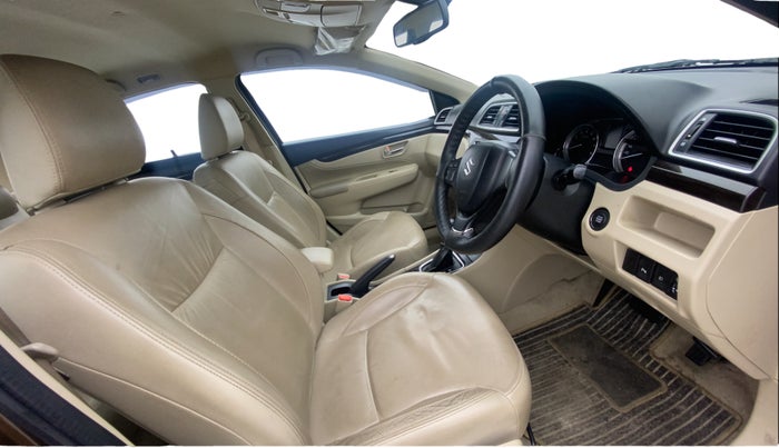 2017 Maruti Ciaz ALPHA  AT 1.4  PETROL, Petrol, Automatic, 18,819 km, Right Side Front Door Cabin