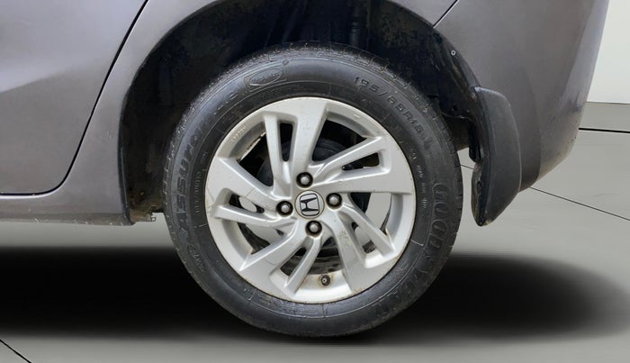 2017 Honda Jazz 1.2L I-VTEC V AT, Petrol, Automatic, 89,835 km, Left Rear Wheel