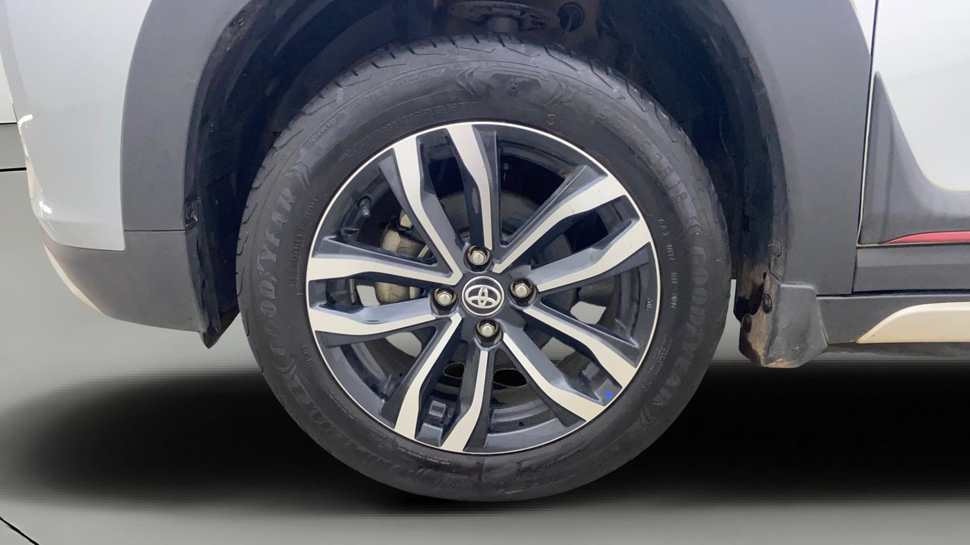 2024 Toyota Urban Cruiser Taisor V 1.0 Petrol MT, Petrol, Manual, 21,390 km, Left Front Wheel