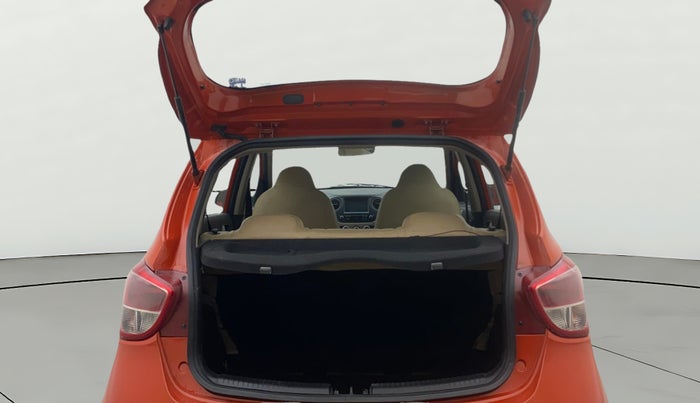 2017 Hyundai Grand i10 SPORTZ (O) 1.2 KAPPA VTVT, Petrol, Manual, 28,929 km, Boot Open Zoomed View