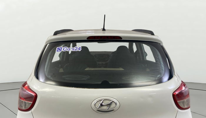 2016 Hyundai Grand i10 SPORTZ 1.2 KAPPA VTVT, CNG, Manual, 83,573 km, Rear Windshield