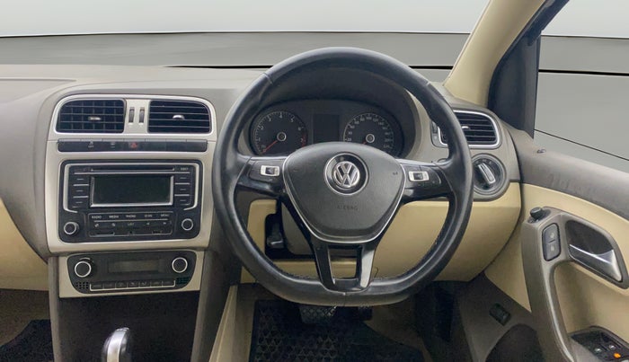 2014 Volkswagen Vento HIGHLINE 1.2 TSI, Petrol, Manual, 1,13,524 km, Steering Wheel Close Up