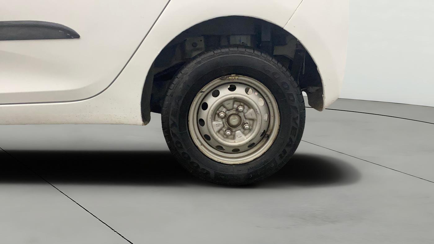 2017 Hyundai Eon ERA +, Petrol, Manual, 59,805 km, Left Rear Wheel
