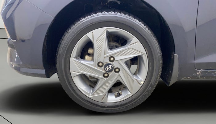 2021 Hyundai Verna SX 1.5 VTVT IVT, Petrol, Automatic, 34,670 km, Left Front Wheel