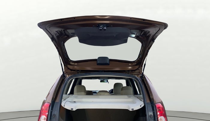 2013 Renault Duster RXL PETROL, Petrol, Manual, 59,188 km, Boot Door Open