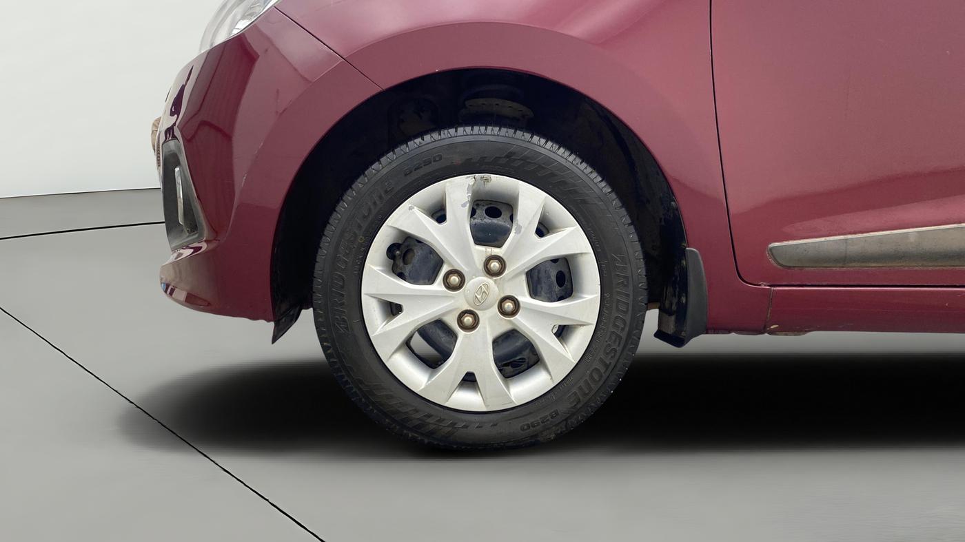 2016 Hyundai Grand i10 SPORTZ 1.2 KAPPA VTVT, Petrol, Manual, 59,464 km, Left Front Wheel