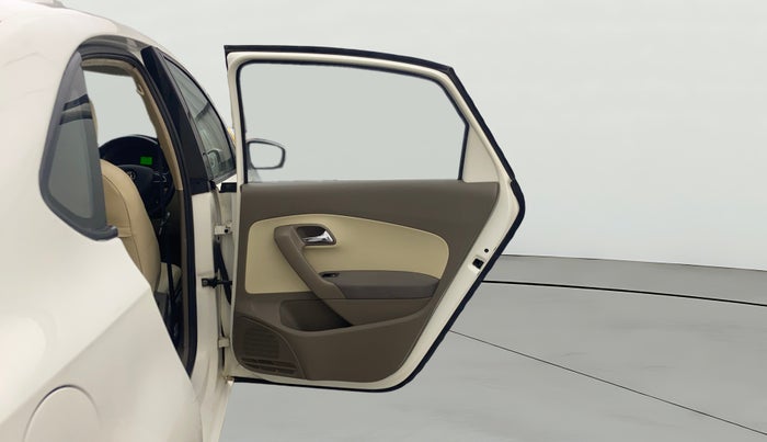 2013 Skoda Rapid AMBITION 1.6 TDI CR MT PLUS, Diesel, Manual, 81,509 km, RHS Rear Door