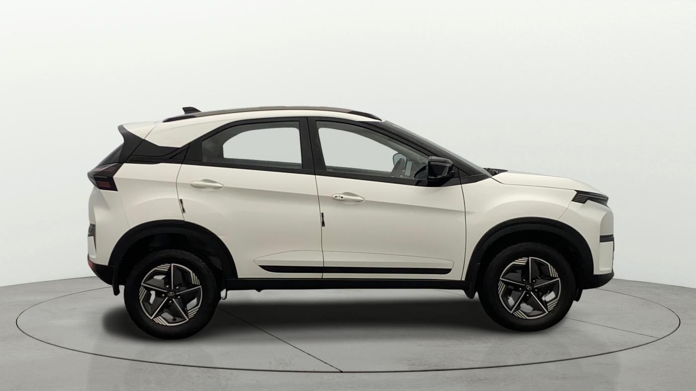 2024 Tata NEXON CREATIVE + AMT 1.5 DIESEL, Diesel, Automatic, 19,882 km, Right Side View