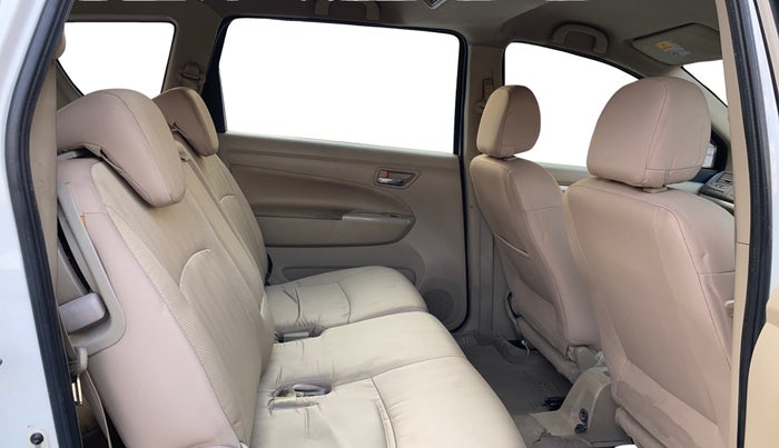 2017 Maruti Ertiga VXI, Petrol, Manual, 57,734 km, Right Side Rear Door Cabin