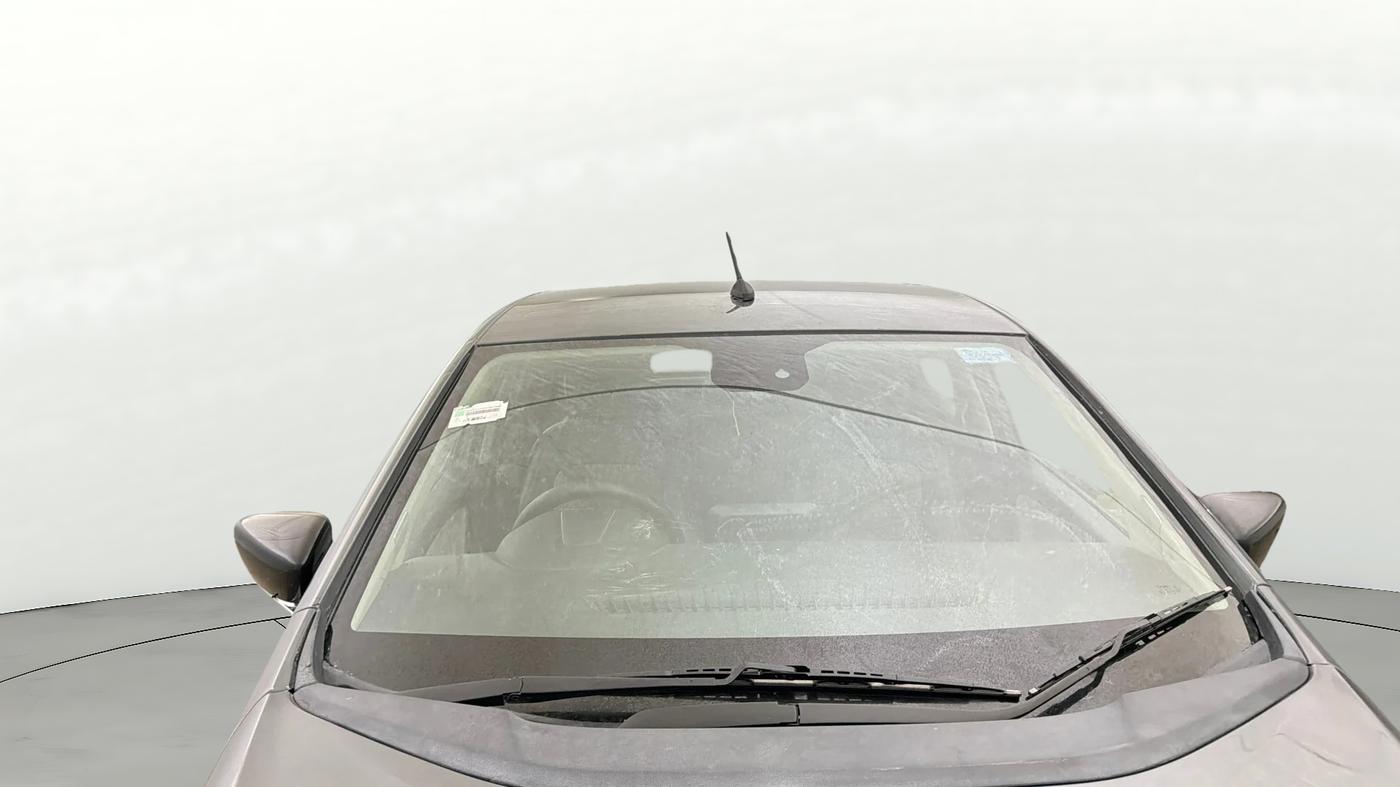 2022 Tata ALTROZ XZ PETROL, Petrol, Manual, 68,741 km, Front Windshield