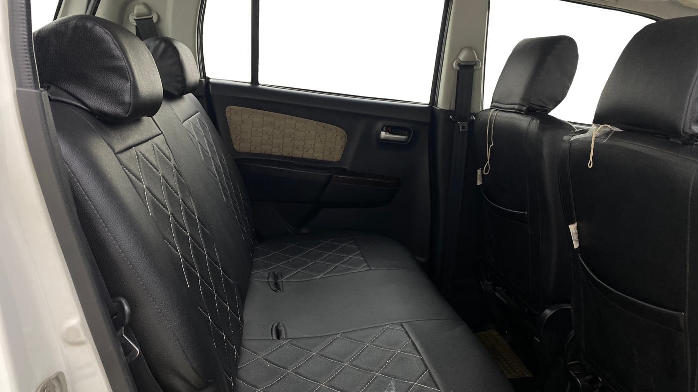 2018 Maruti Wagon R 1.0 VXI, Petrol, Manual, 33,682 km, Right Side Rear Door Cabin