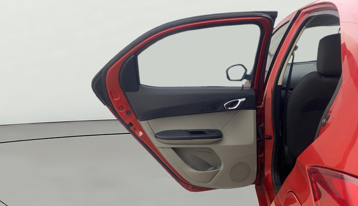 2019 Tata Tiago XZ PLUS PETROL, Petrol, Manual, 69,193 km, LHS Rear Door
