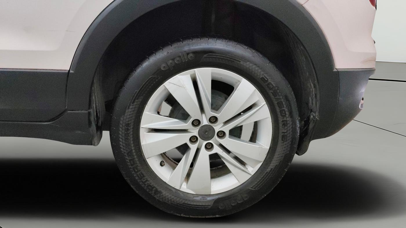 2021 Skoda KUSHAQ AMBITION 1.0L TSI AT, Petrol, Automatic, 1,12,663 km, Left Rear Wheel