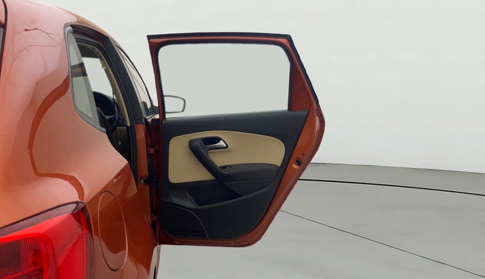 2015 Volkswagen Polo HIGHLINE1.5L, Diesel, Manual, 82,713 km, RHS Rear Door