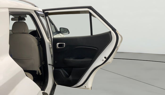 2021 Hyundai VENUE S 1.0 TURBO IMT, Petrol, Manual, 72,545 km, RHS Rear Door