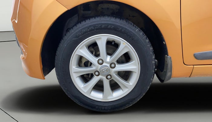 2015 Hyundai Grand i10 ASTA AT 1.2 KAPPA VTVT, Petrol, Automatic, 62,331 km, Left Front Wheel