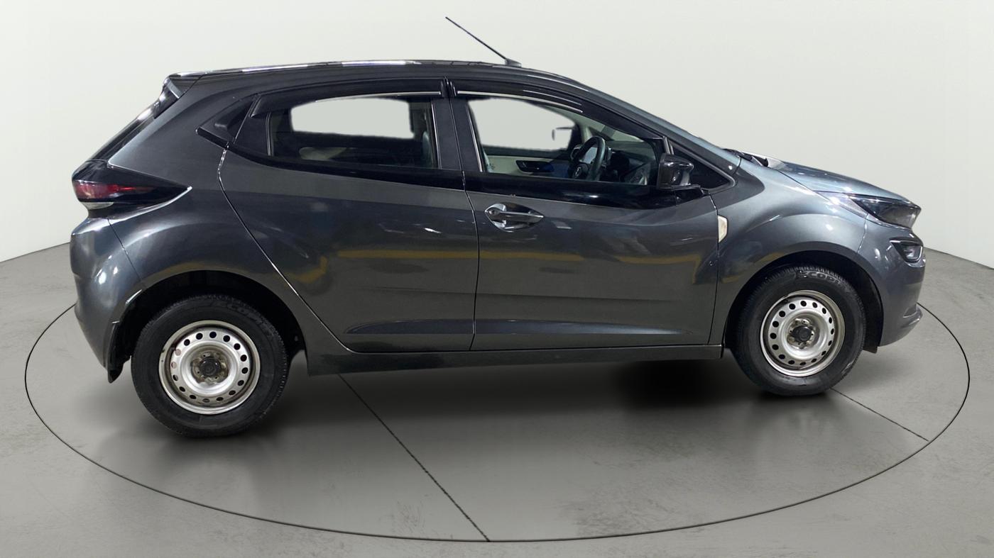 2023 Tata ALTROZ XE PLUS PETROL, Petrol, Manual, 5,171 km, Right Side View