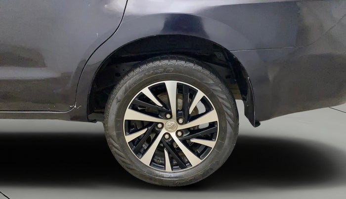 2021 Toyota Innova Crysta 2.7 ZX AT 7 STR, Petrol, Automatic, 62,044 km, Left Rear Wheel