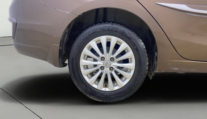 2018 Maruti Ciaz ZETA 1.4  AT PETROL, Petrol, Automatic, 40,661 km, Right Rear Wheel