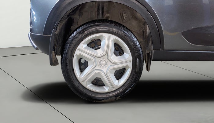 2024 Tata NEXON SMART 1.2 PETROL, Petrol, Manual, 29,844 km, Right Rear Wheel