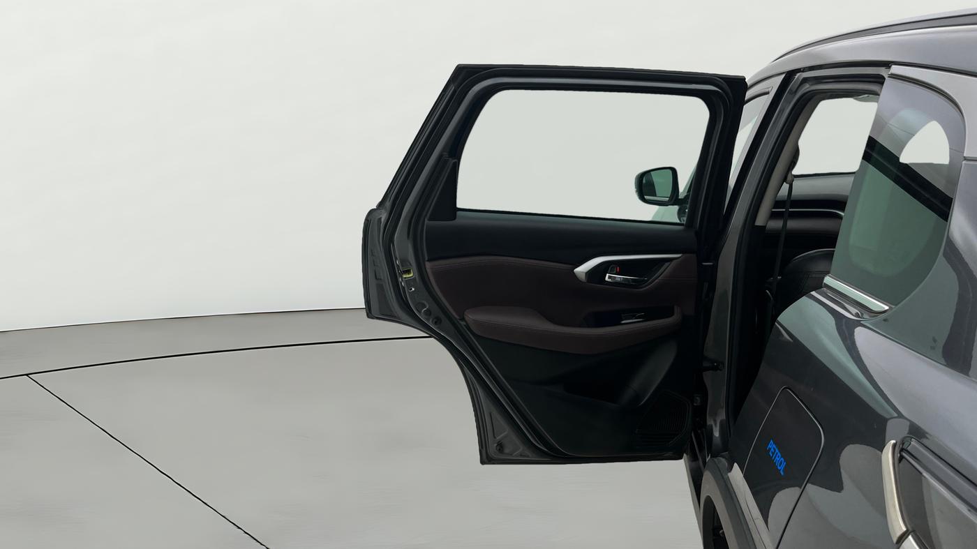 2023 Maruti Grand Vitara ZETA SMART HYBRID, Petrol, Manual, 38,096 km, LHS Rear Door