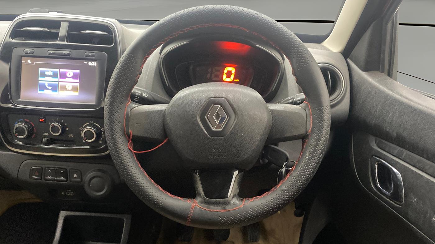 2018 Renault Kwid RXT 1.0 (O), Petrol, Manual, 38,571 km, Steering Wheel Close Up