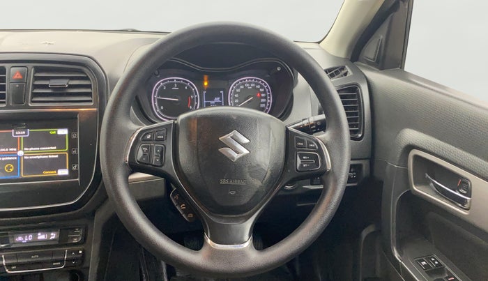 2016 Maruti Vitara Brezza ZDI PLUS, Diesel, Manual, 1,04,764 km, Steering Wheel Close Up