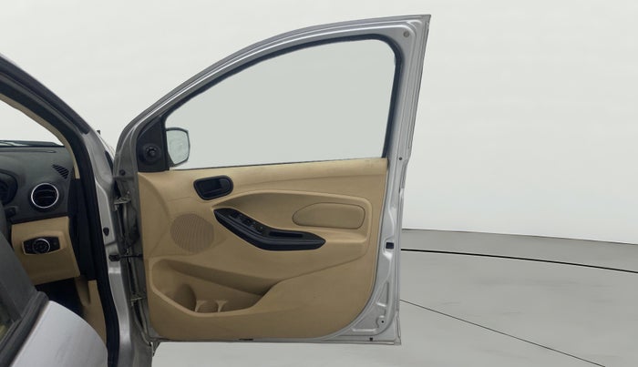 2018 Ford Figo Aspire TITANIUM 1.2 PETROL, Petrol, Manual, 67,236 km, RHS Front Door